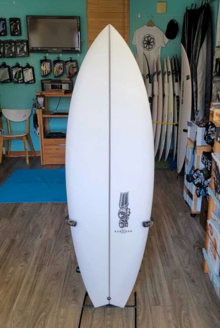 ＜新品・送料込み＞ 5.4 JS SUB XERO J0895