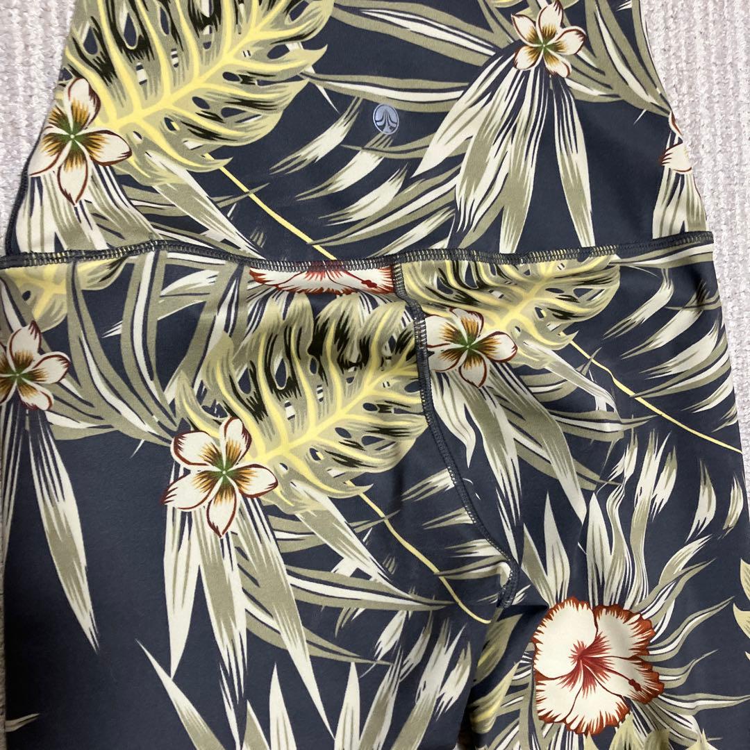 SUKALA スカーラLAVA. トロピカル柄　セットアップ