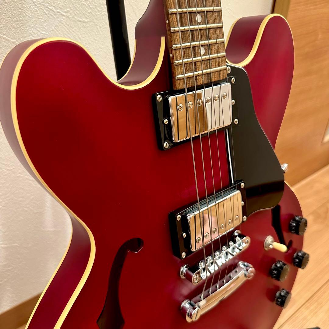 セミアコ ES-335 モデル cherry Kaalena(カーレナ)