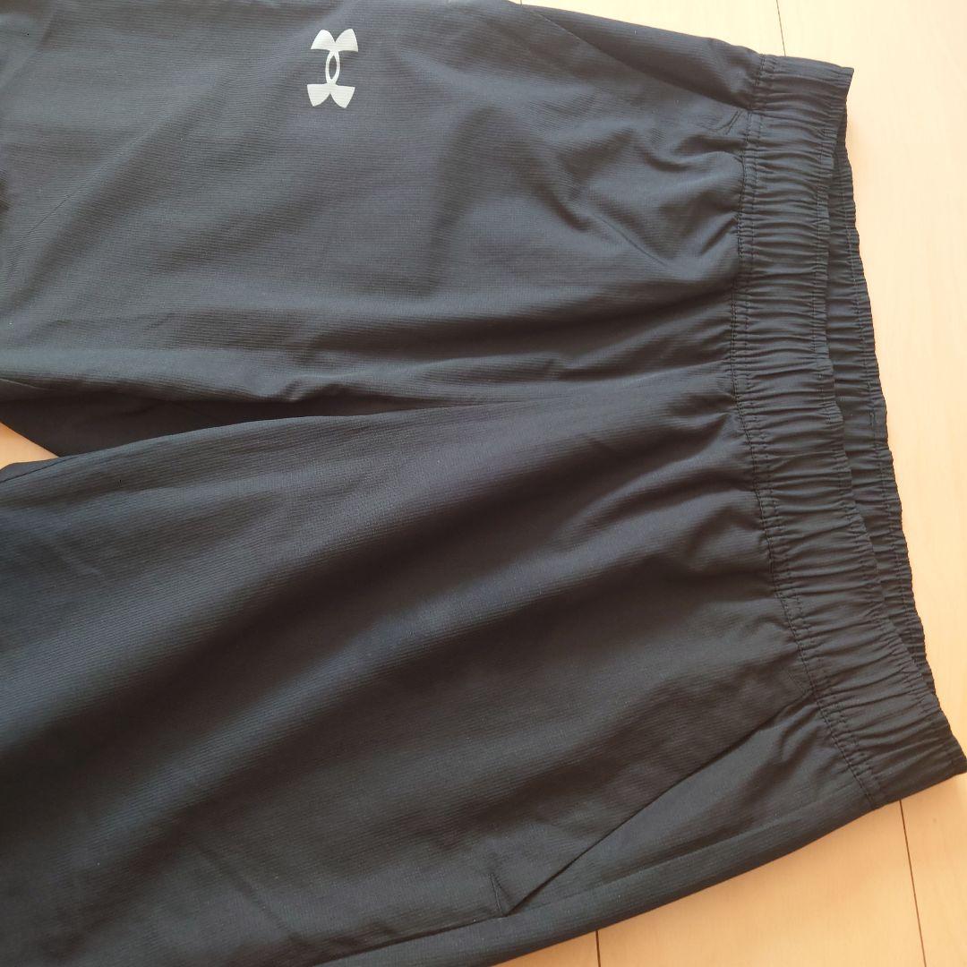 UNDER ARMOUR フード付きジャケットとパンツセット