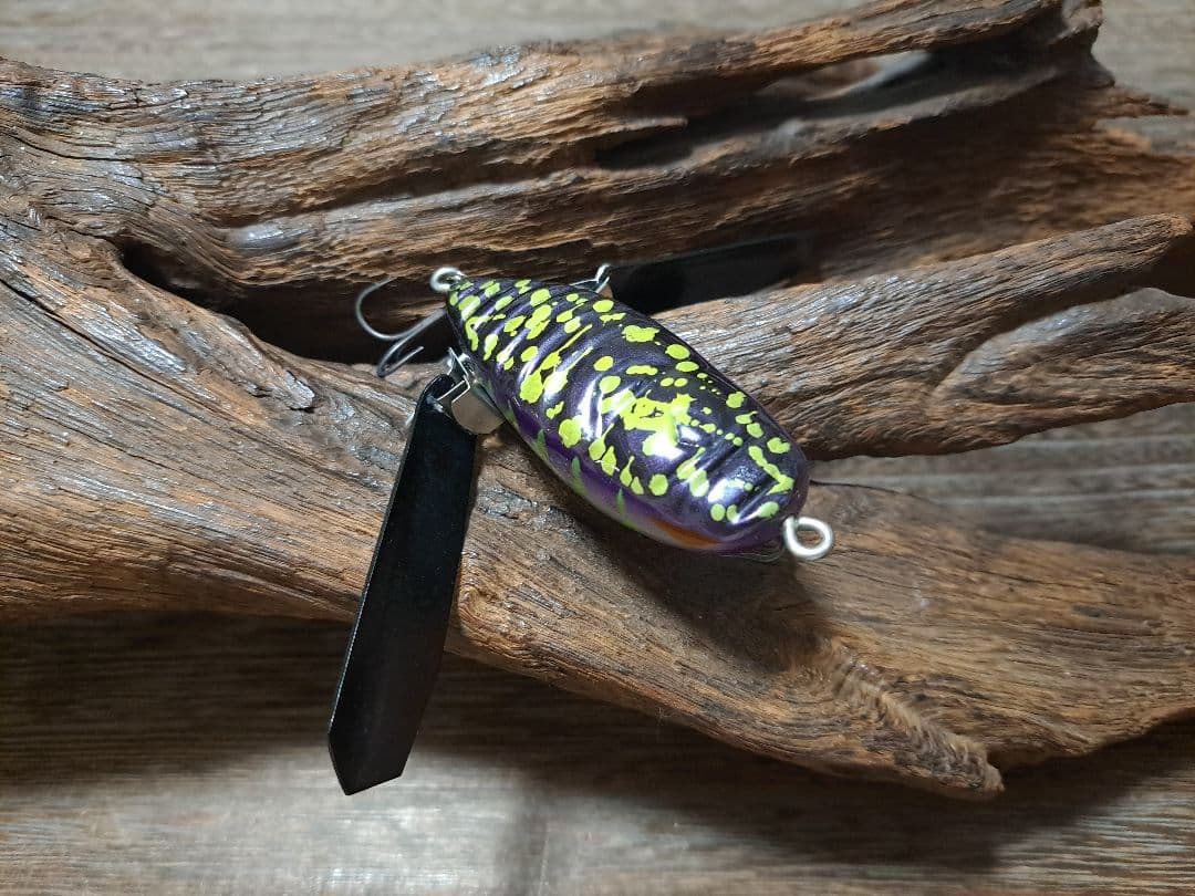 イマカツ　アベンタクローラーRS　限定カラー　2個セット