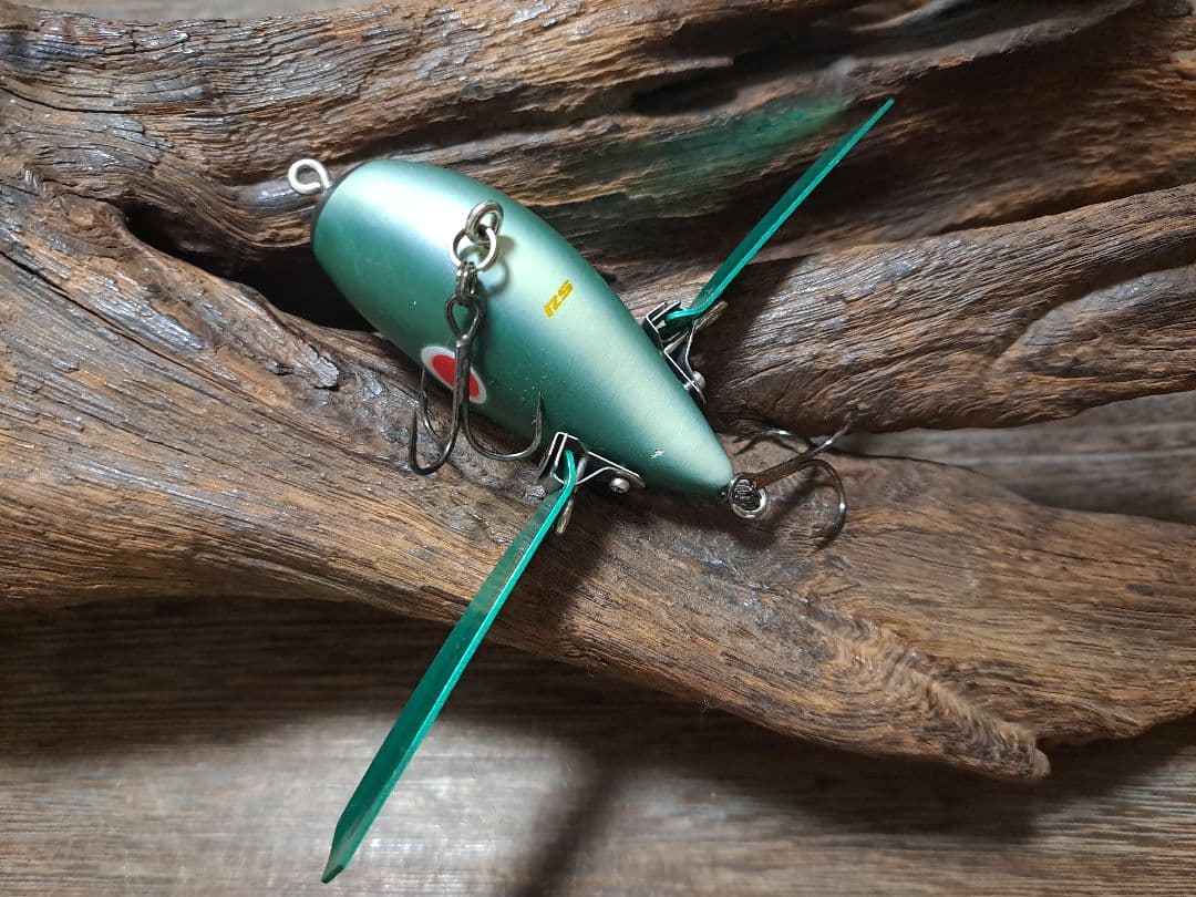 イマカツ　アベンタクローラーRS　限定カラー　2個セット