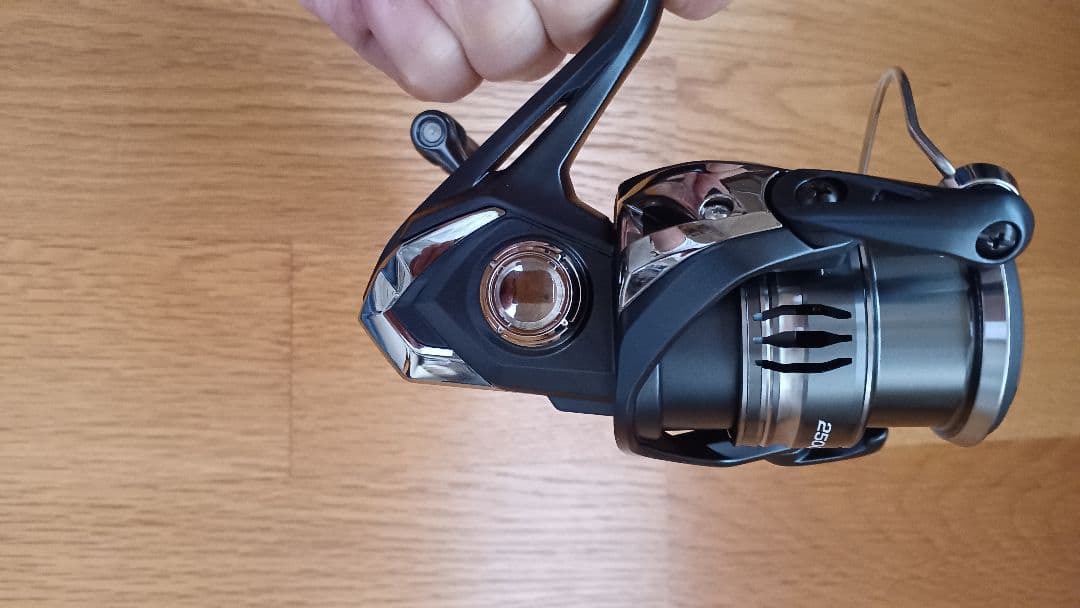 SHIMANO ミラベル 2500S スピニングリール