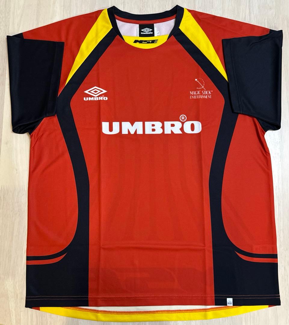 【新品・未使用】アンブロ×マジックスティック　サッカージャージ Lサイズ　レッド