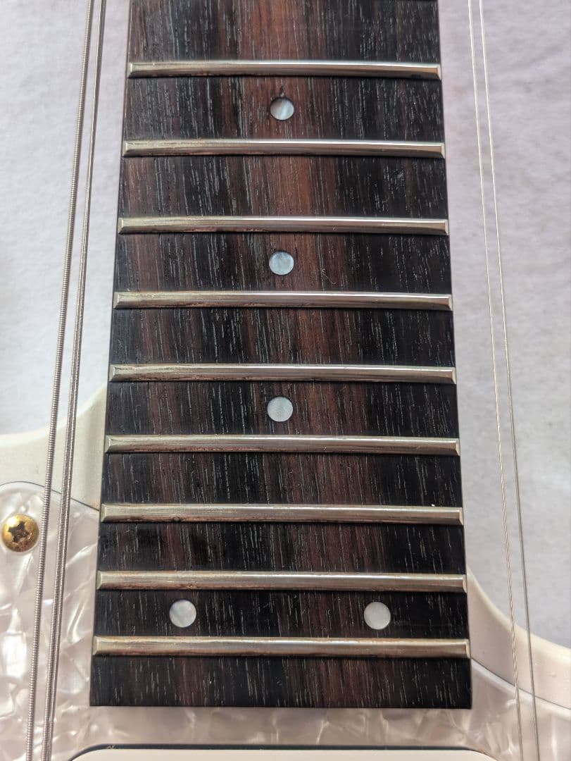 FERNANDES LA-80KK L'Arc〜en〜Ciel kenモデル