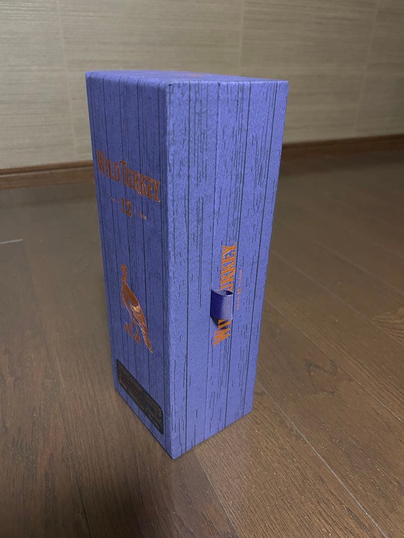 [入手困難] ワイルド ターキー 12年 箱付き 終売品 13,800円 !