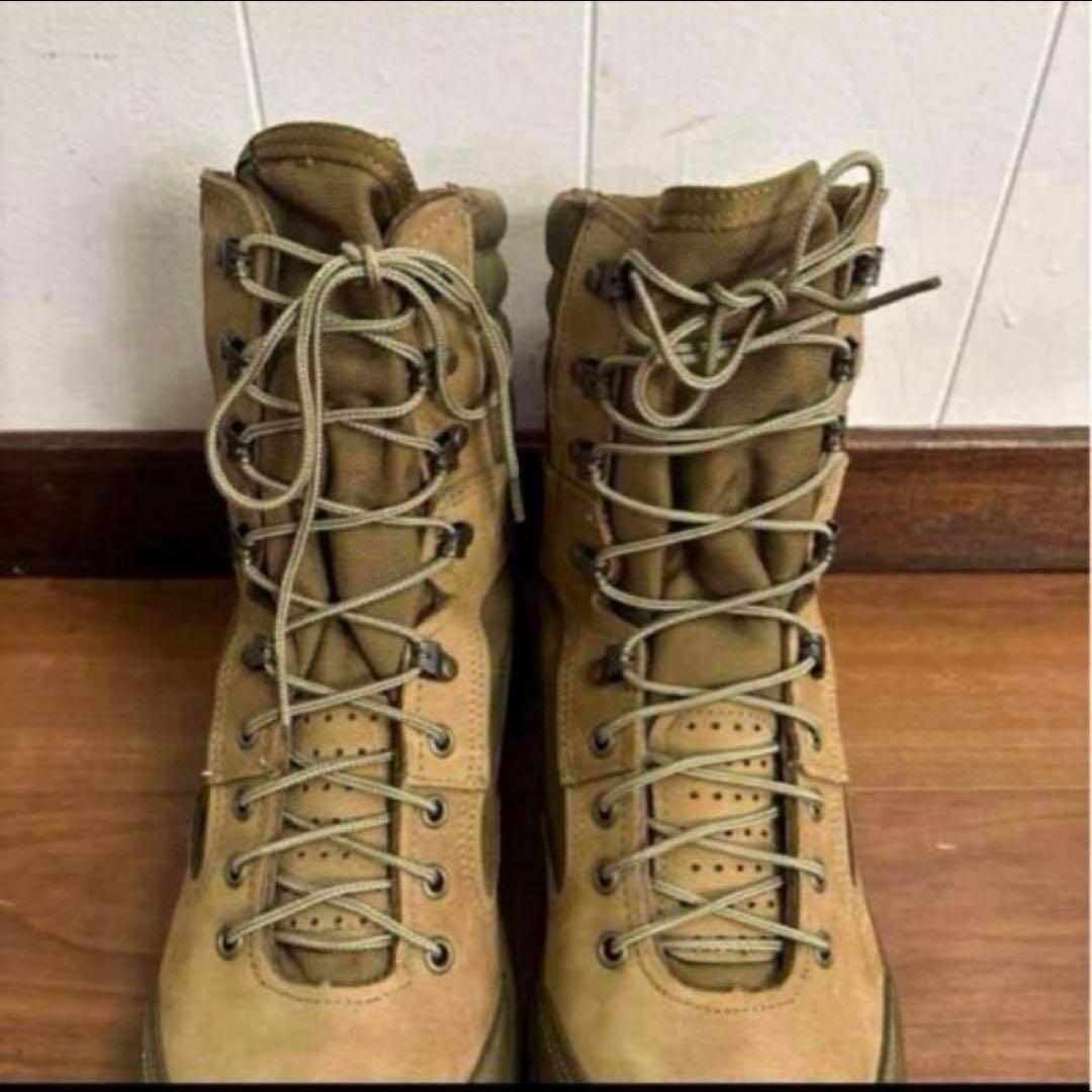 未使用品　新型　米軍実物　BELLEVILLE HKR990 コンバットハイカー