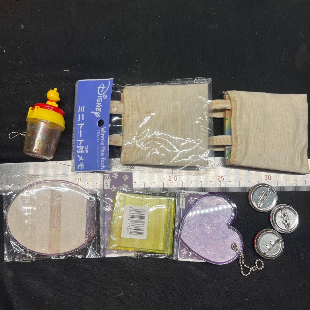 〇※後左1238 プーさん フィギュア キーホルダー など大量まとめ200個以上