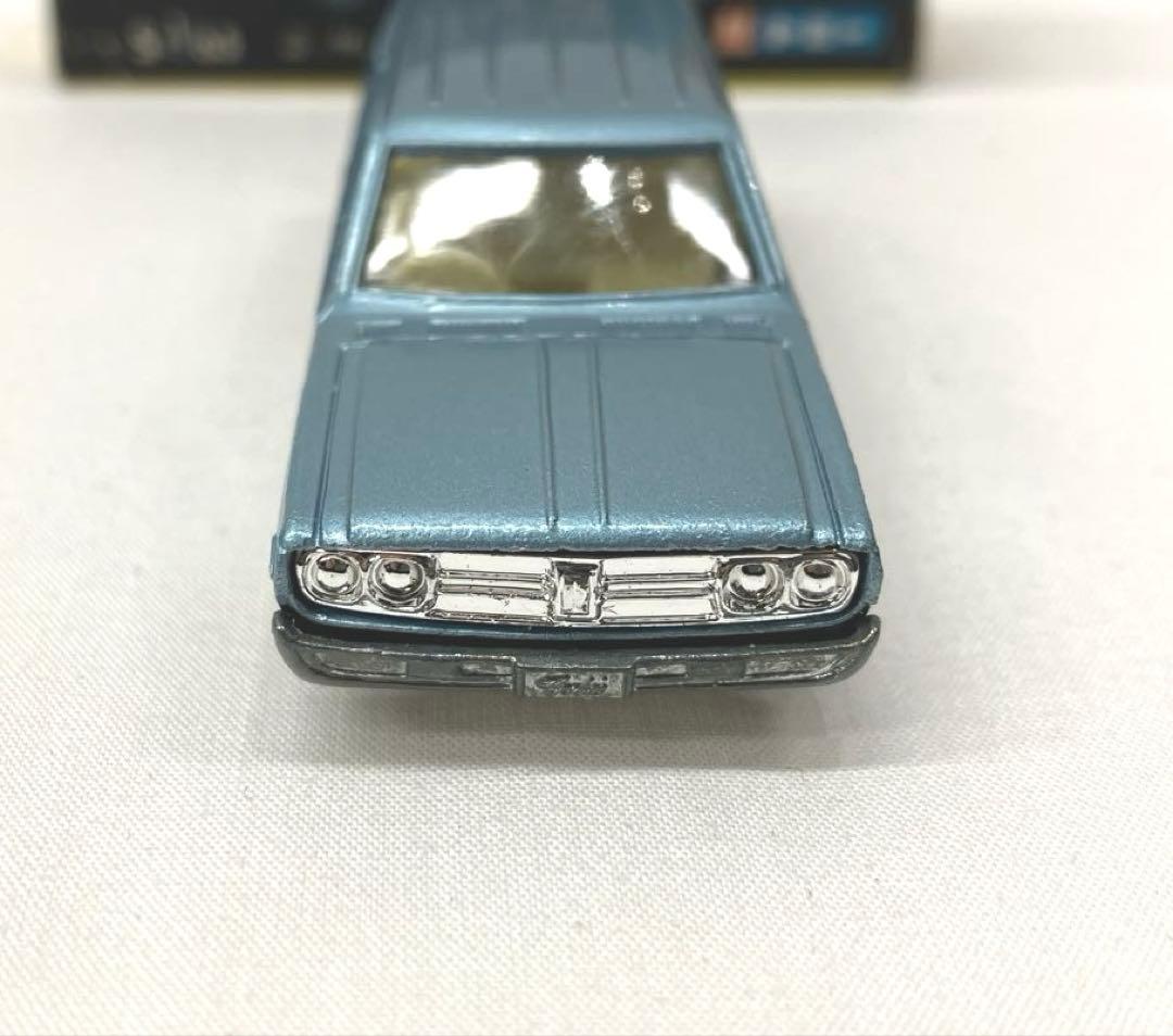 トミカ ニッサン セドリック ワゴン ライトブルー No.47 黒箱