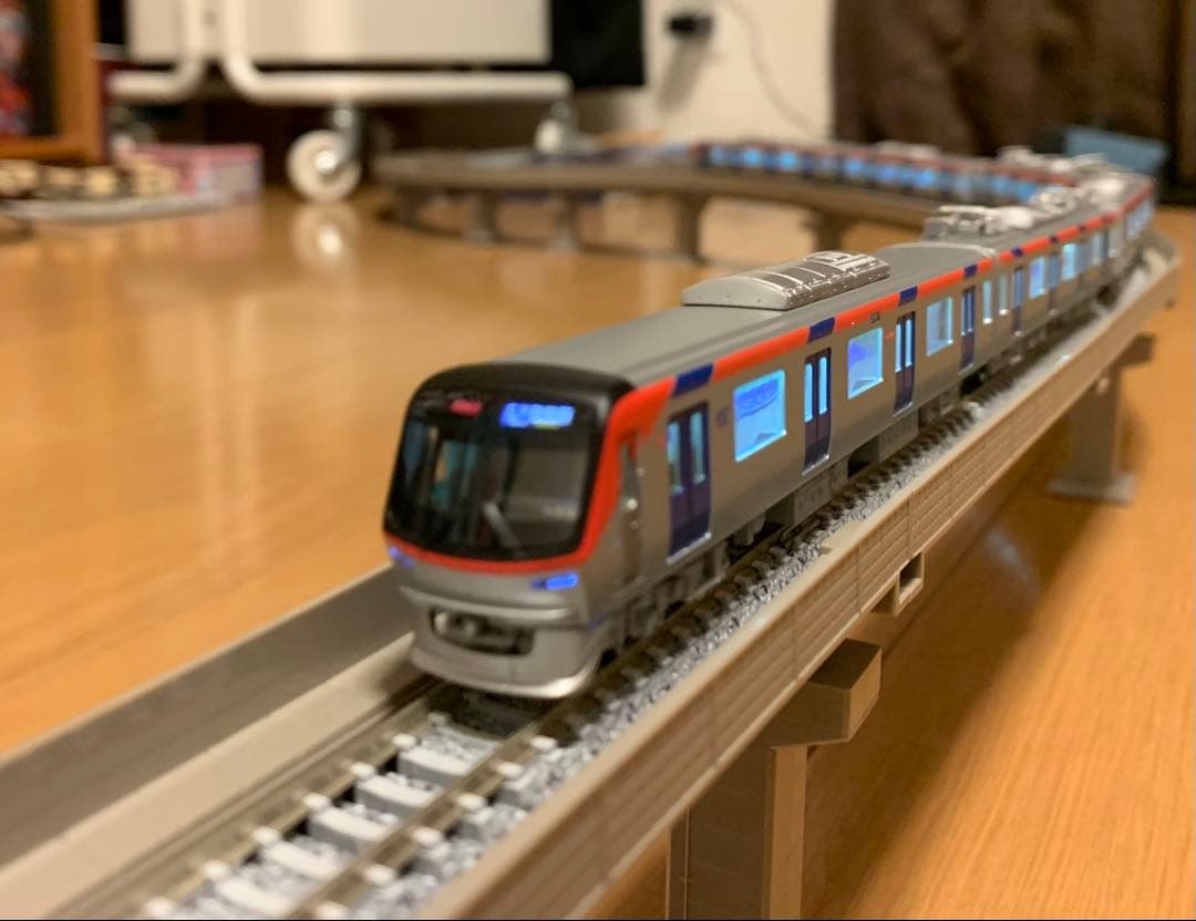 nゲージ　つくばエクスプレス3000系車内灯あり