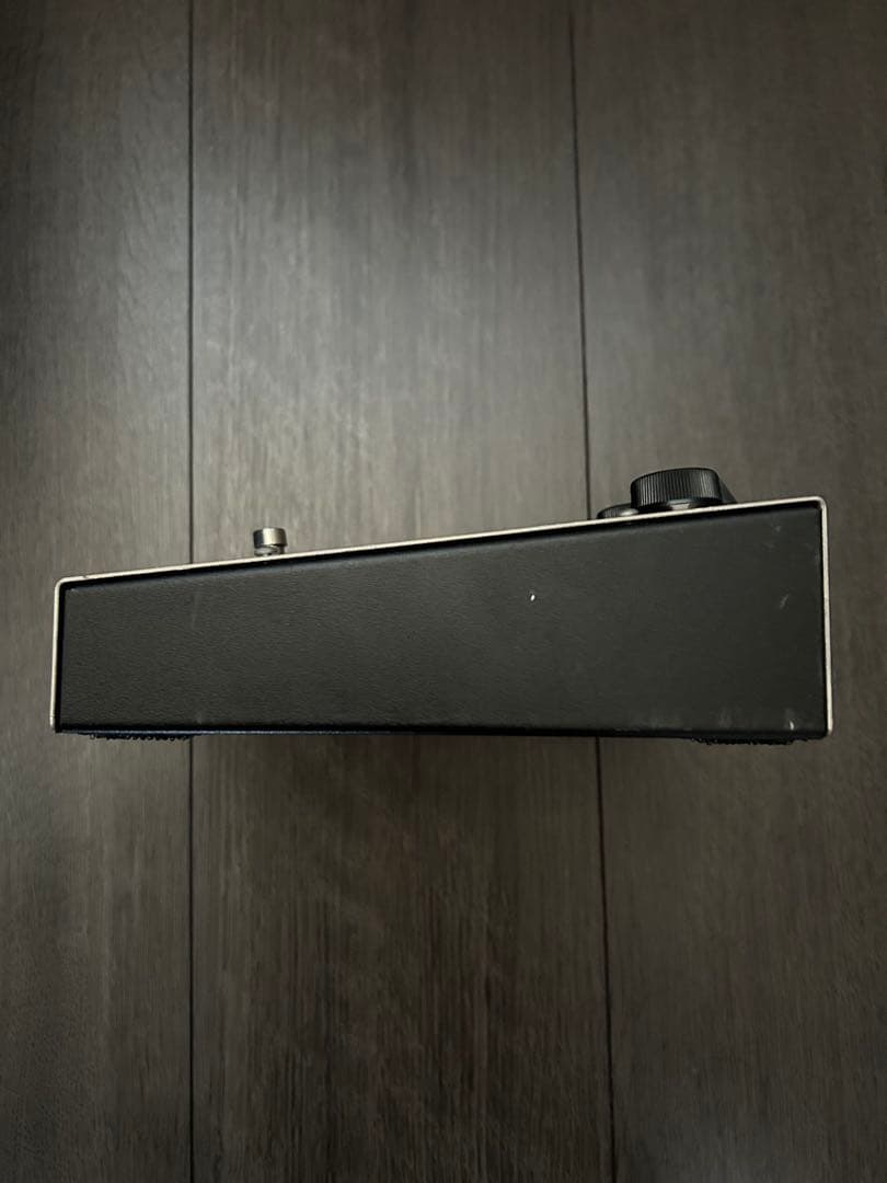 WREN AND CUFF THE CAPRID ファズ