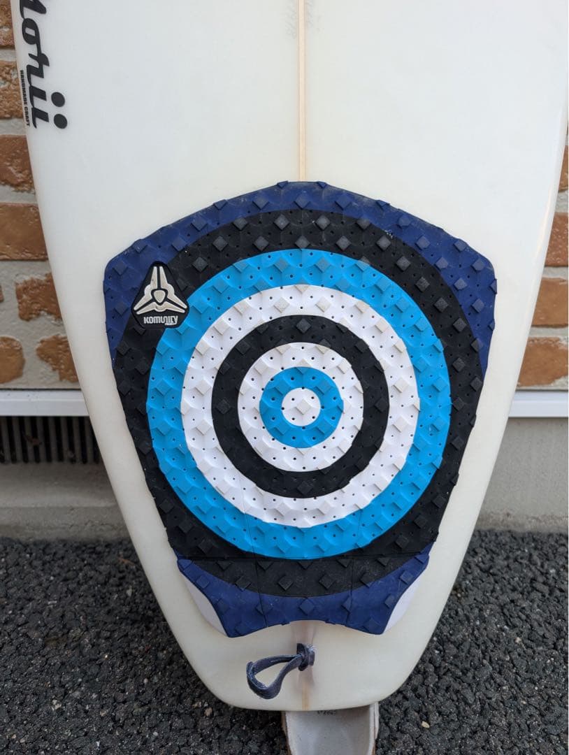 ZBURH CUSTOM(ゼブラ)サーフボード5'11 トライフィン FCS2