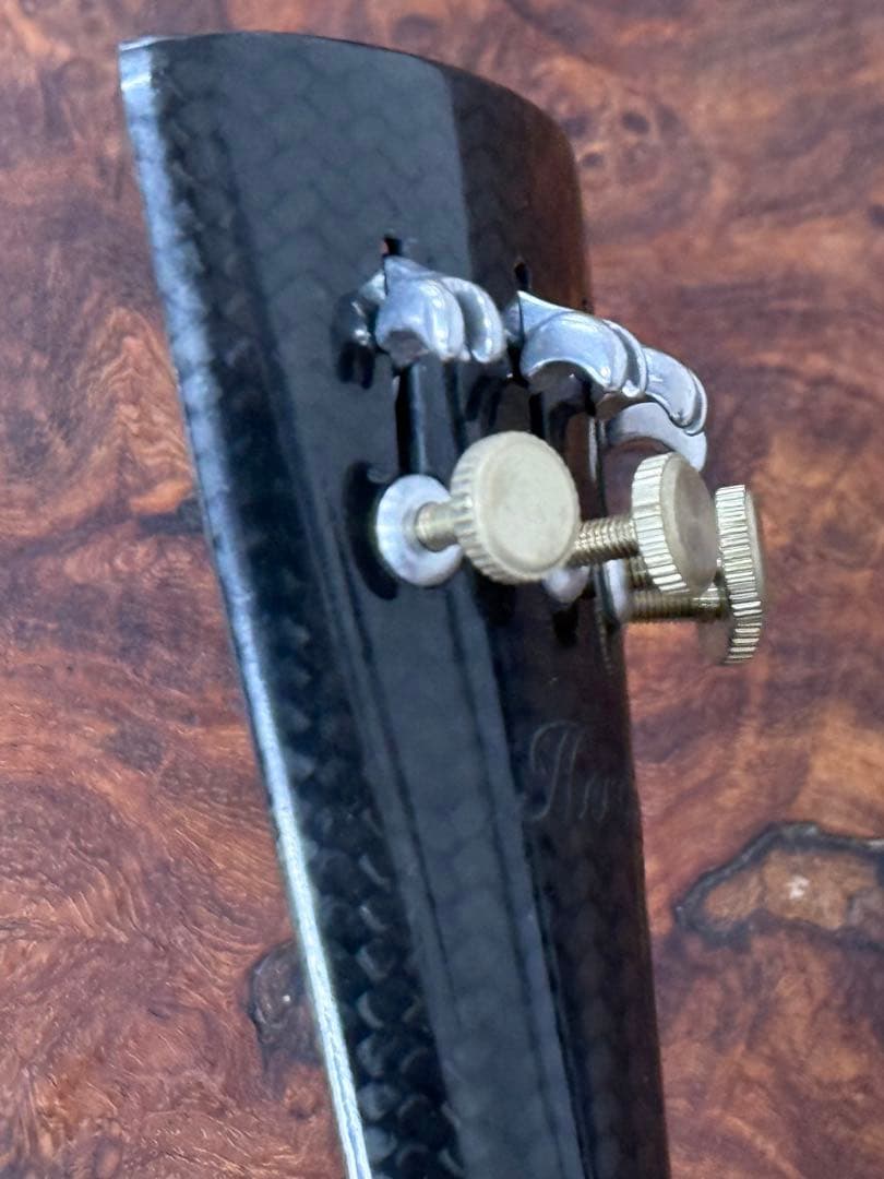 【新品】Herdim チェロ用カーボンテールピース #389001（2）