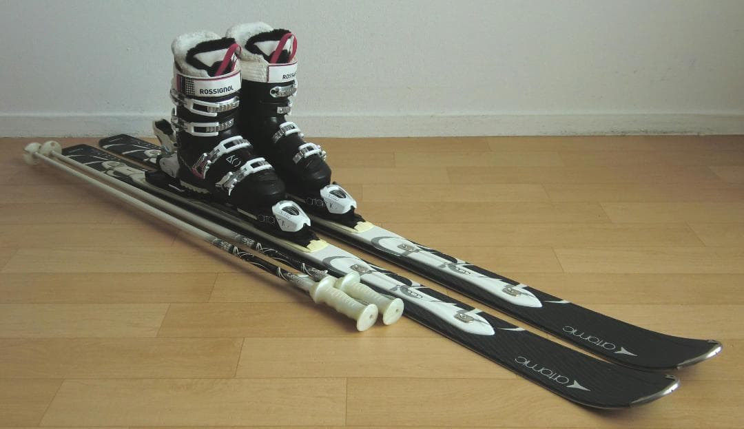 ■■送料無料■ATOMIC■女性用スキーセット■板159靴25.5■メンテ付■■