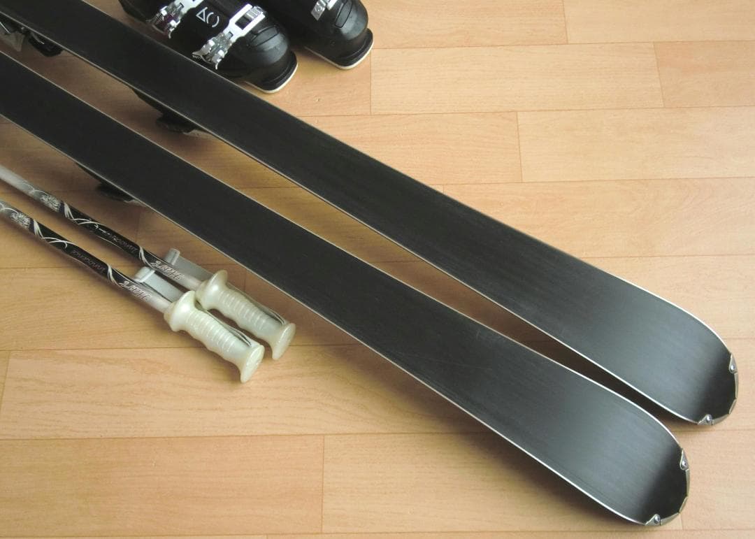 ■■送料無料■ATOMIC■女性用スキーセット■板159靴25.5■メンテ付■■