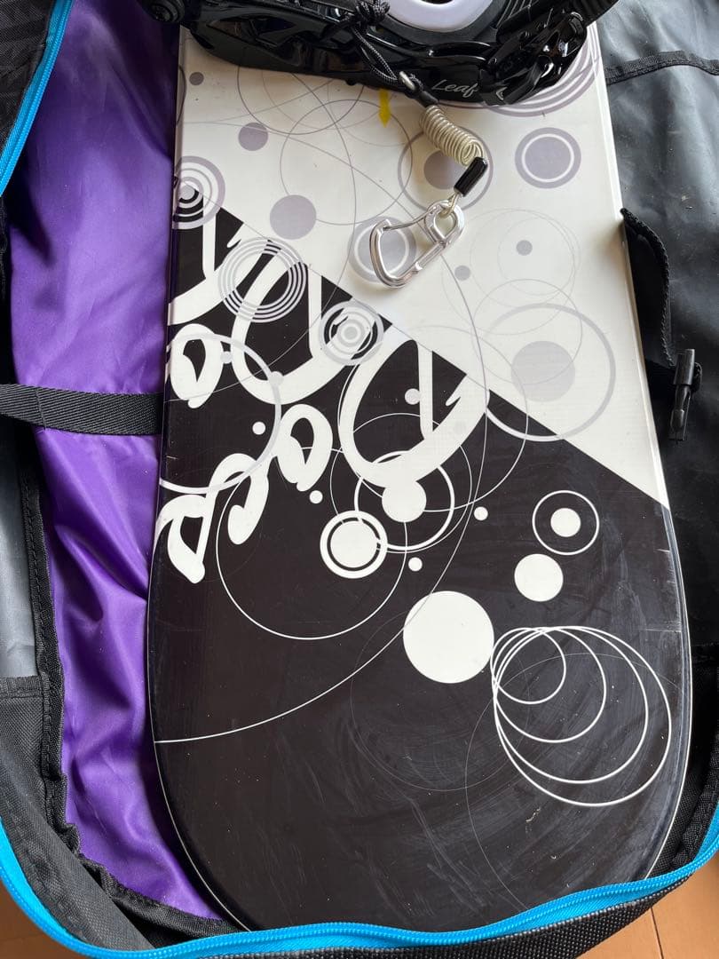 スノーボード、ビンディング、ウェアセット