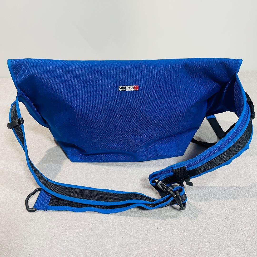 【美品!】LARSラーズ メッセンジャーバッグLIFESTYLEMSSNGR 青