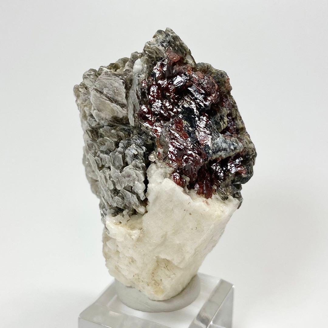 ガーネット　マイカ　アルバイト　ショール　鉱物標本　原石　天然石　ストーン