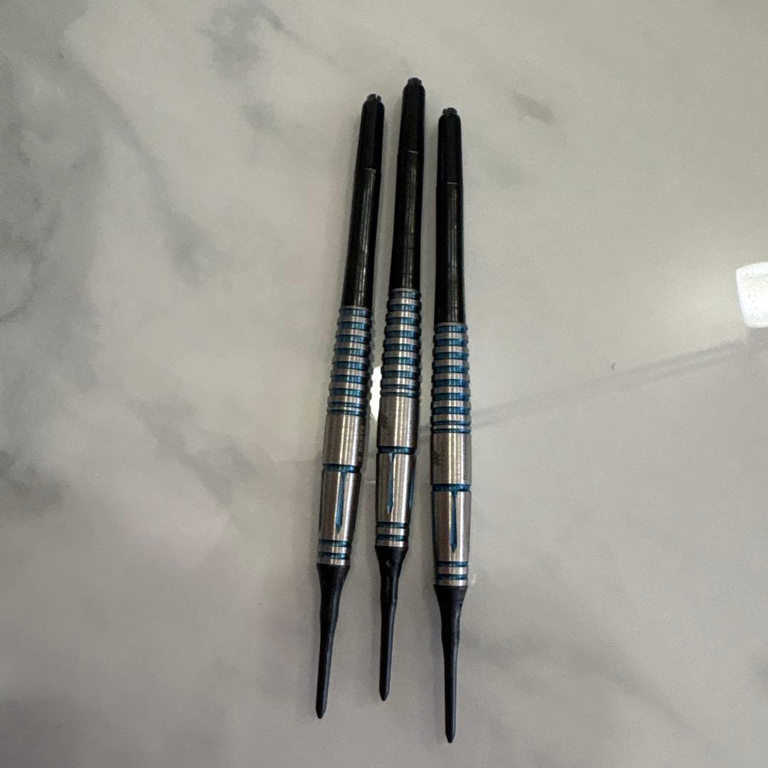 I*S様 TIGA エンプレチュV エスダーツ限定カラー青