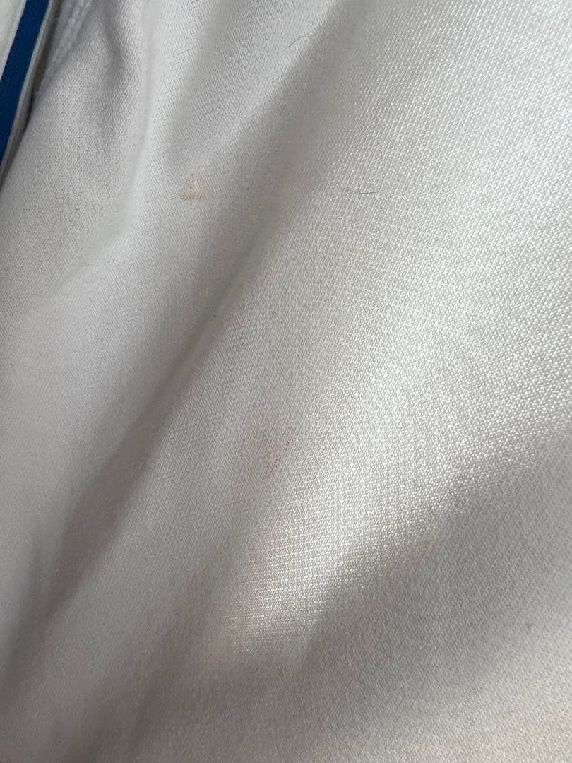 アルビレックス新潟adidasパーカー