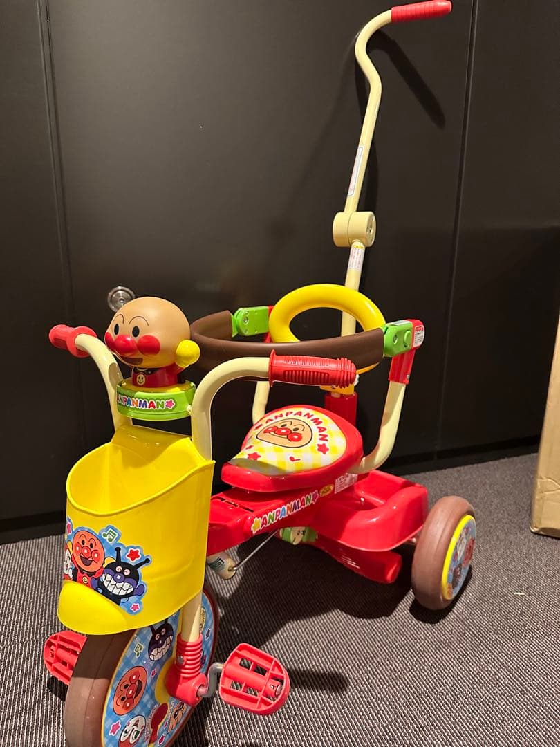 アンパンマン　三輪車　手押し