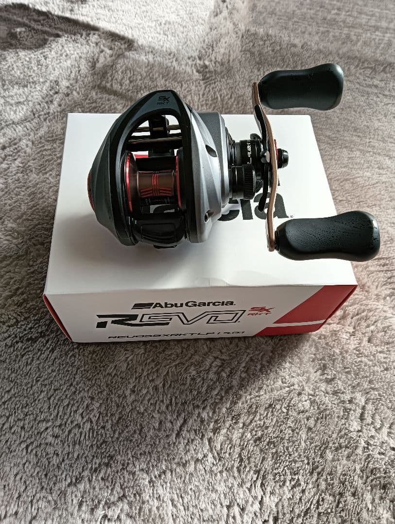 Abu Garcia レボ5 SX ロケット R
