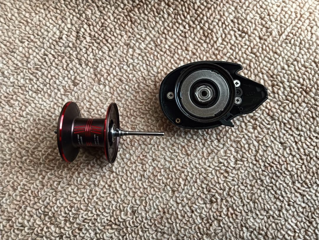 Abu Garcia レボ5 SX ロケット R