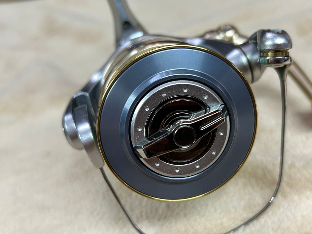 シマノ　バイオマスターSW5000XGスピニングリール