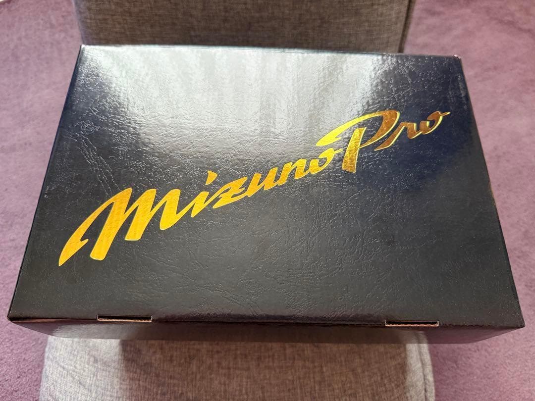 ミズノプロ硬式用　左利き　2023世界一モデル 伊藤大海型　中古美品