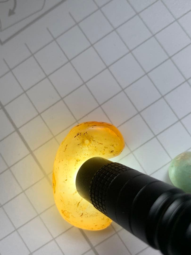 古墳期　めのう勾玉　翡翠勾玉　瑪瑙　出土　縄文　弥生　石器　土器　化石　根付