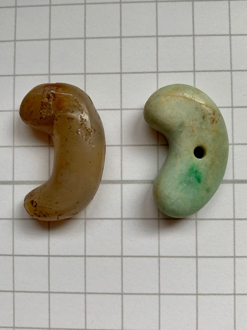 古墳期　めのう勾玉　翡翠勾玉　瑪瑙　出土　縄文　弥生　石器　土器　化石　根付