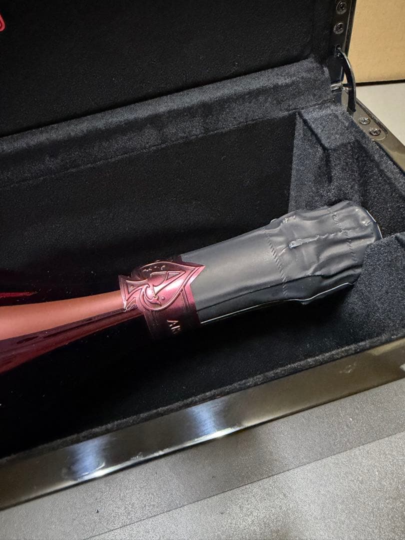 Armand de Brignac ドゥミセック レッド 箱付き①