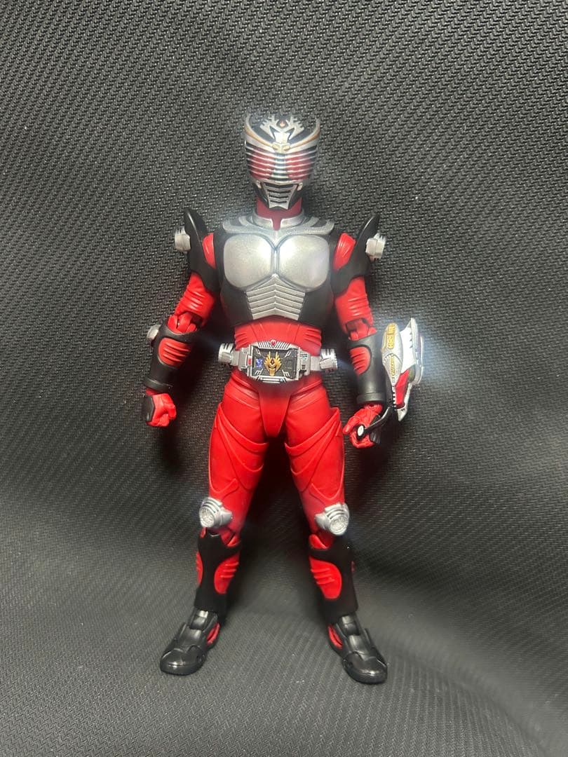 フィギュアーツ　真骨頂　仮面ライダー龍騎【開封済】　未開封スリーブ付き