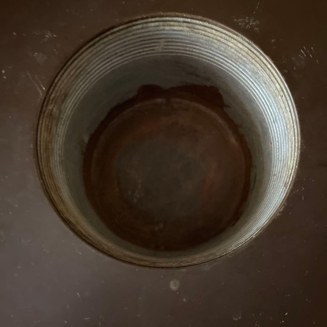 T*s様 ゲキレア透かし彫り　薄端　金属製　三つ足　華道具