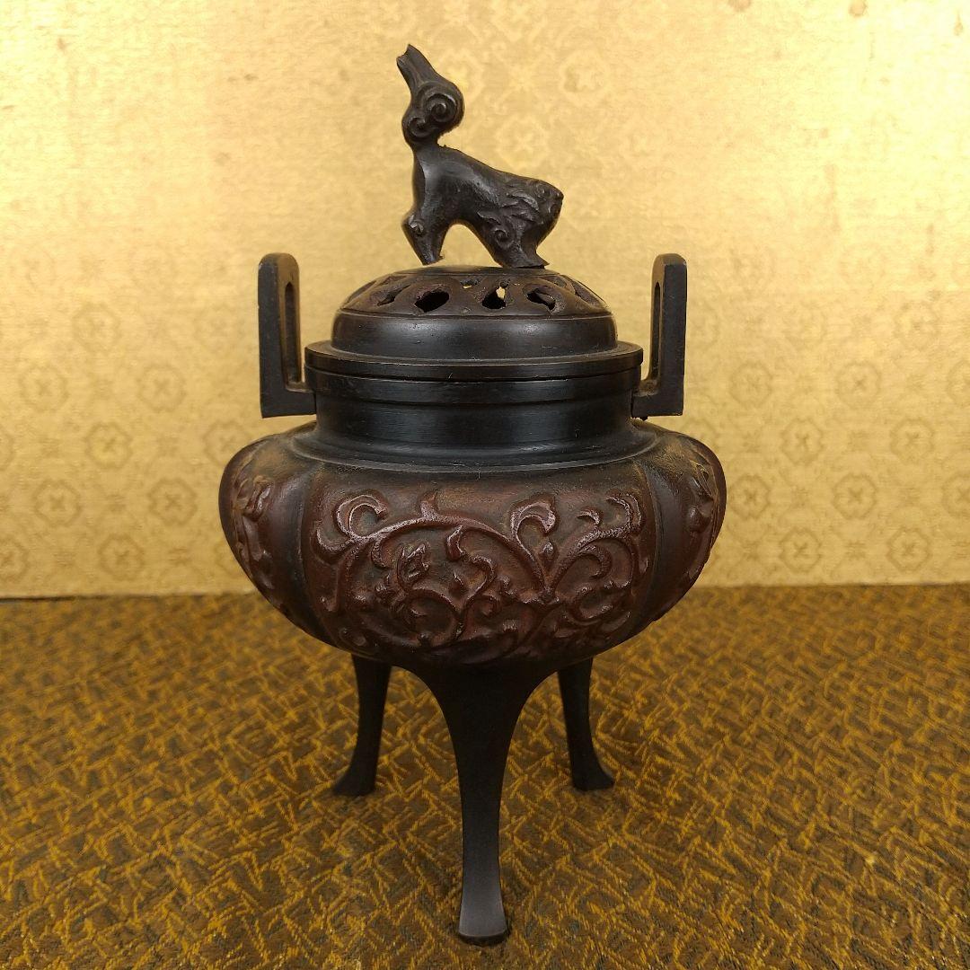 銅製獅子三足香炉