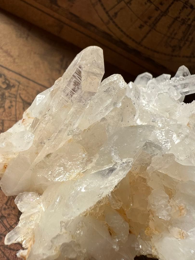 龍脈の精髄 宮崎県産水晶クラスター 龍脈と癒しの光※保護猫活動支援