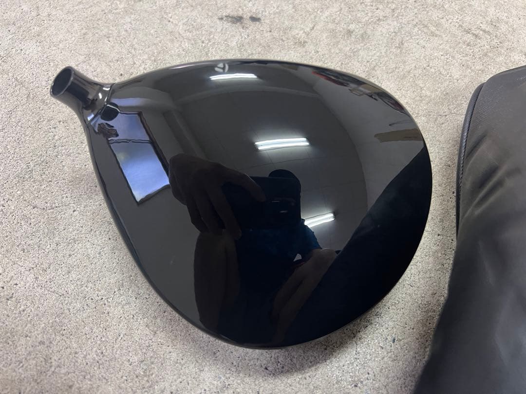 TaylorMade ドライバー Qi35 LS ブラック10.5度