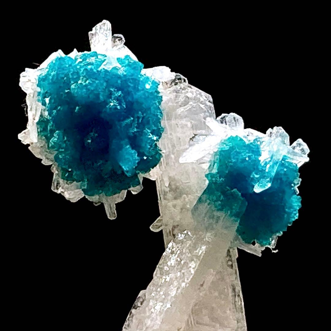 ヨ*ウ様 カバンサイト　スティルバイト　原石　鉱物標本　天然石　357