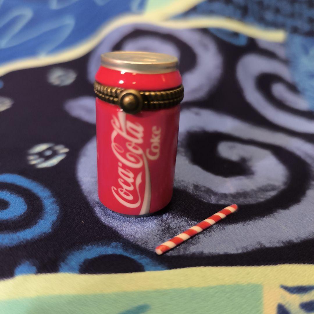 Coca-Cola ミニチュア缶 ストロー付き　ヒンジボックス