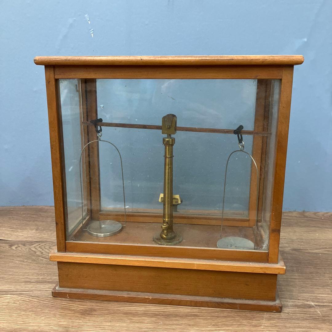 E-3 アンティーク 分析天秤 天秤ばかり 木製ガラスケース入り 精密秤