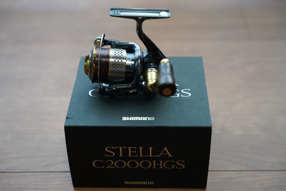 リール SHIMANO 10 STELLA C2000HGS
