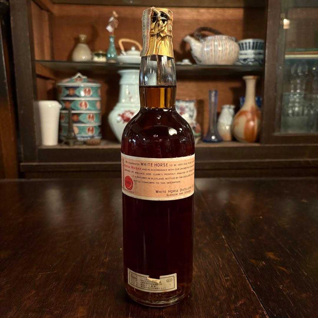 WHITE HORSE 1960年代 馬車引きラベル　2本セット