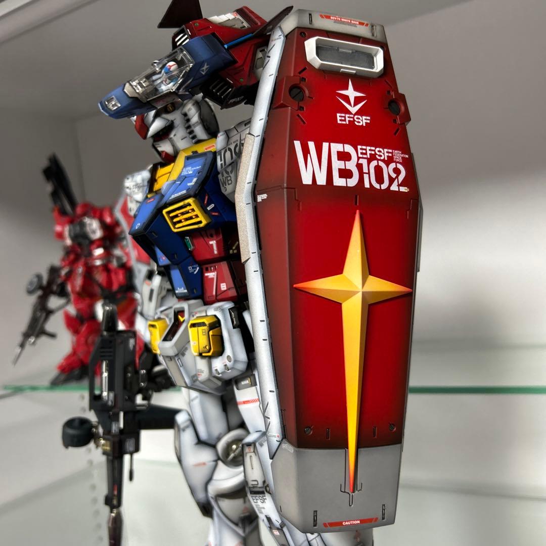 ガンプラ塗装済み完成品PG UNLEASHED 機動戦士ガンダム RX-78-2
