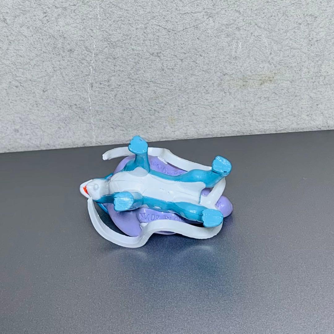 レア　ポケモン　劇場版　限定　モンコレ　 スイクン　ビシャス