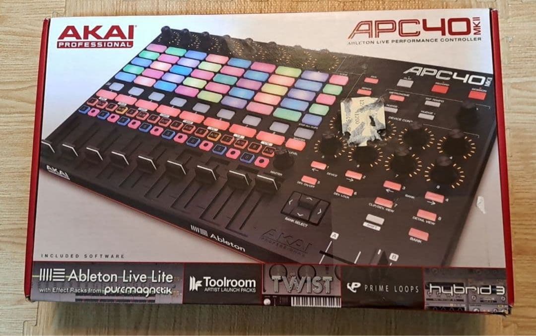 【未使用品】AKAI APC40 MKII
