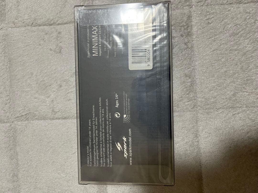 F1 ジェームスハントHesketh 1/43 ミニカー Spark