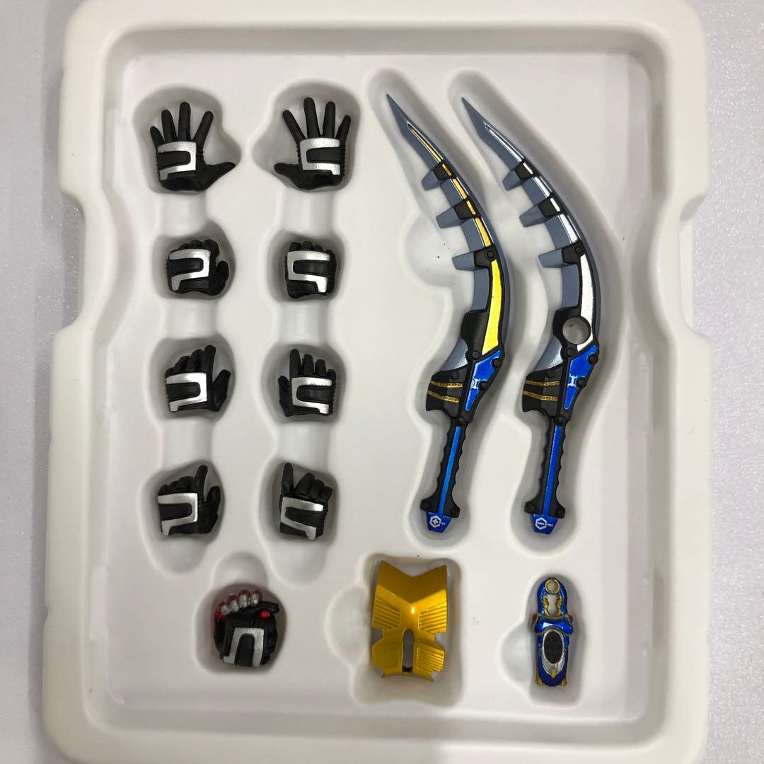 kntoy61-2133S.H.Figuarts真骨彫製法 仮面ライダーガタック