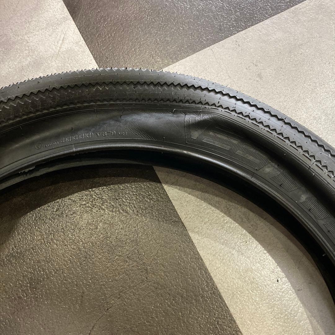 【新品・未使用】VEE TIRES ZIGZAG_26×4.0_2本セット