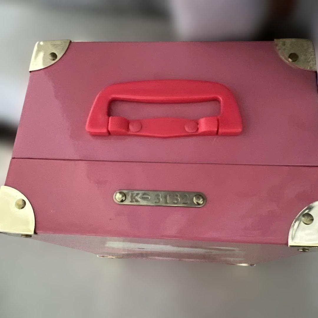 希少！非売品シリアルナンバー付　ハローキティ ぬいぐるみ 未開封　ボックス付き