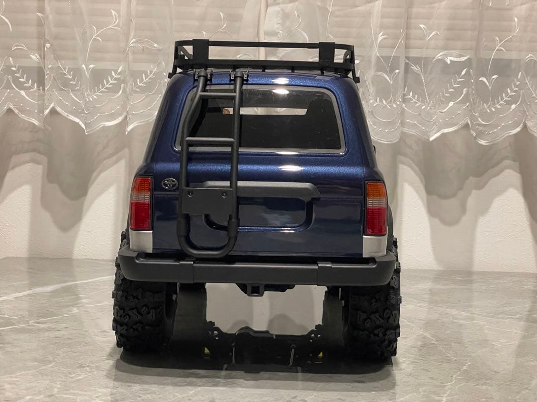 FMS FCX10 pro v2 ランクル80 充電器、バッテリーセット